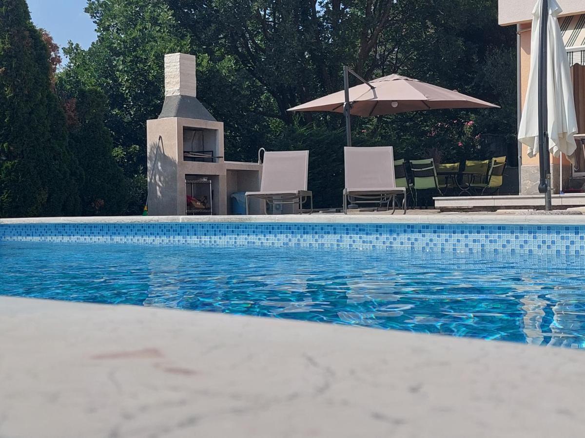 Apartments In Villa Azra Rijeka Eksteriør bilde