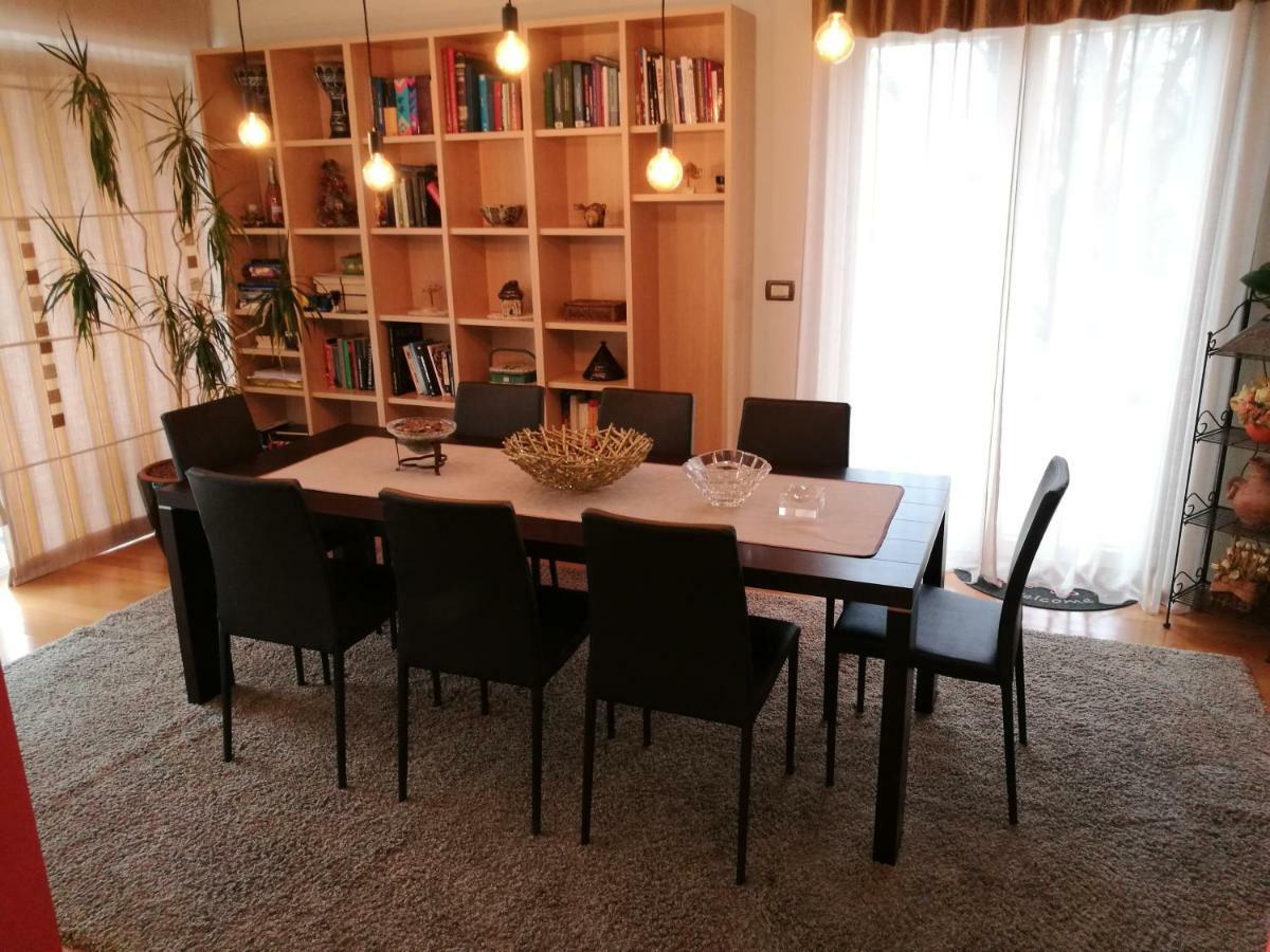 Apartments In Villa Azra Rijeka Eksteriør bilde