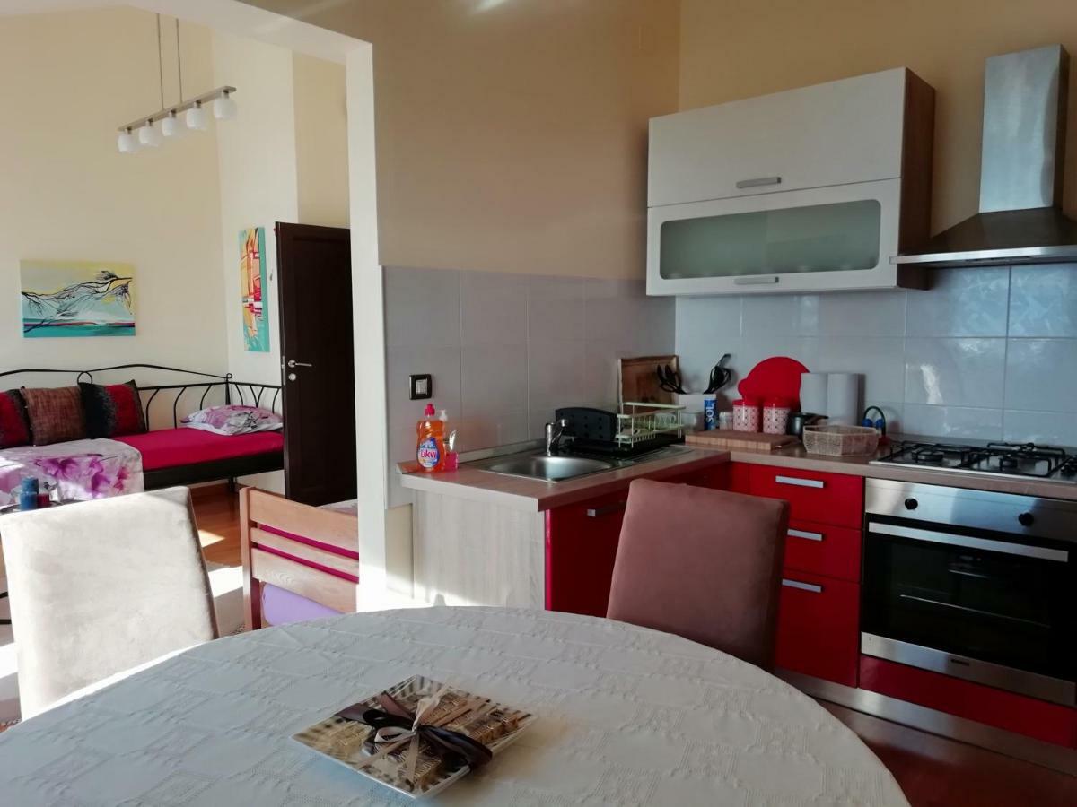 Apartments In Villa Azra Rijeka Eksteriør bilde