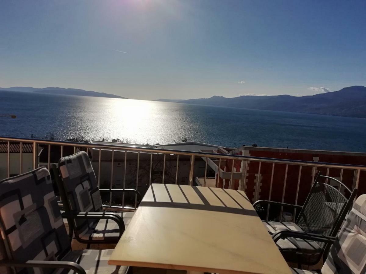 Apartments In Villa Azra Rijeka Eksteriør bilde
